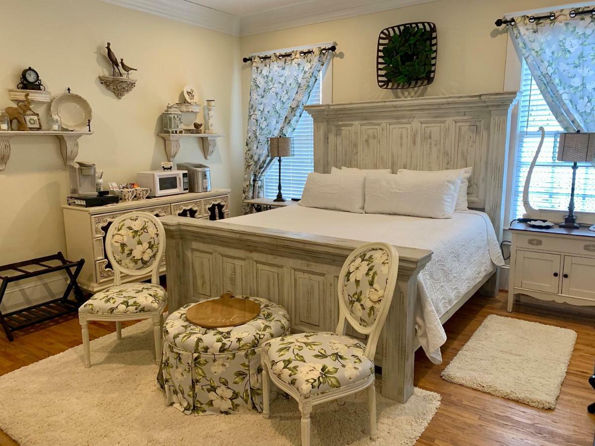 Bama Bed And Breakfast - Chimes Suite Tuscaloosa Dış mekan fotoğraf