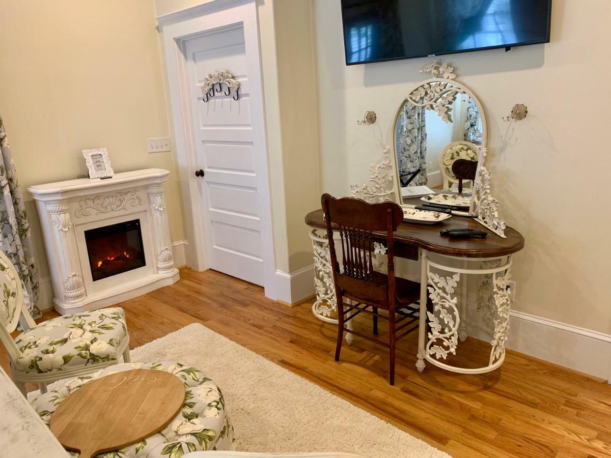 Bama Bed And Breakfast - Chimes Suite Tuscaloosa Dış mekan fotoğraf